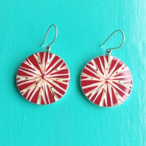 Red Star Shell Earrings