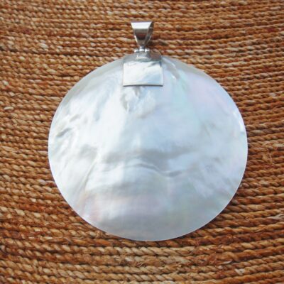 Mother of Pearl large round Pendant