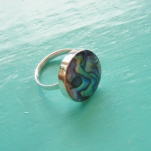 Round Abalone Ring