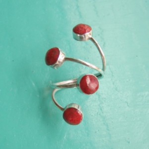 4 rounds Red Sponge Coral Ring