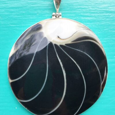 Nautilus Large Round Two Sided Black Pendant