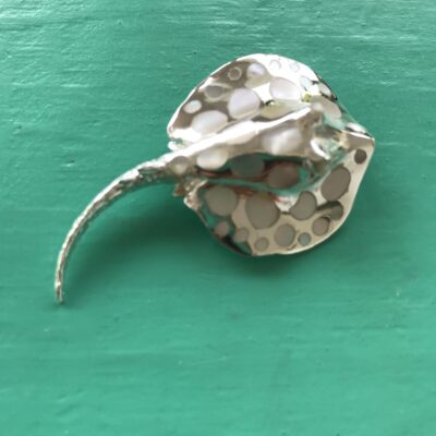 Mother of Pearl Large Stingray Pendant
