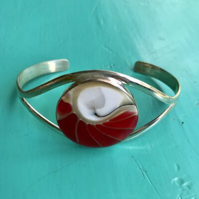 Nautilus Round Red Bangle