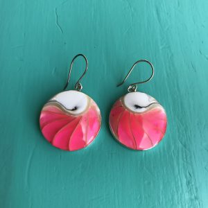 Nautilus Round Pink Earrings